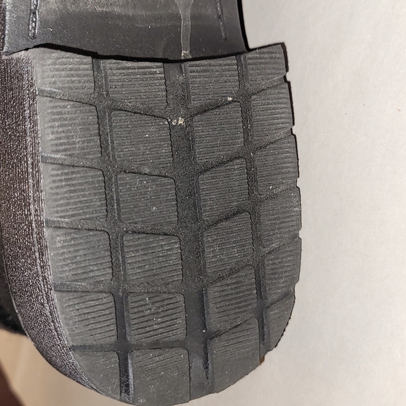 Cliffs by White Mountain 👢 Boots - Picture 9 of 12